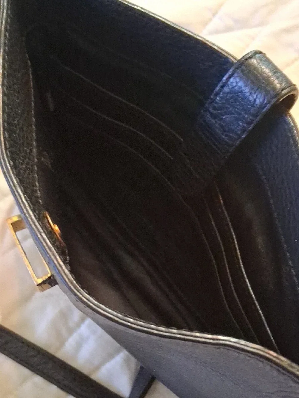 Tory Burch compact pebbled